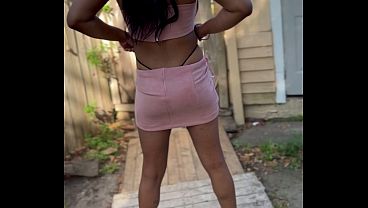 She small and petite but thick and hella cute just love Ebony girl